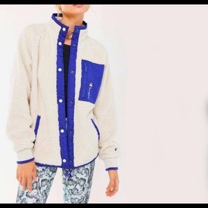 Champion X Urban Outfitters - Sherpa Jacket